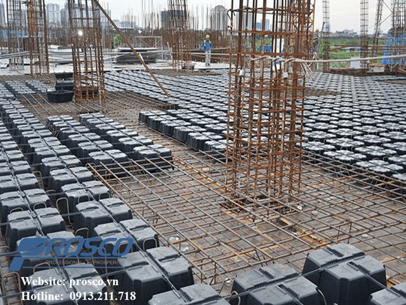 Trần sàn hộp trong quá trình thi công.
