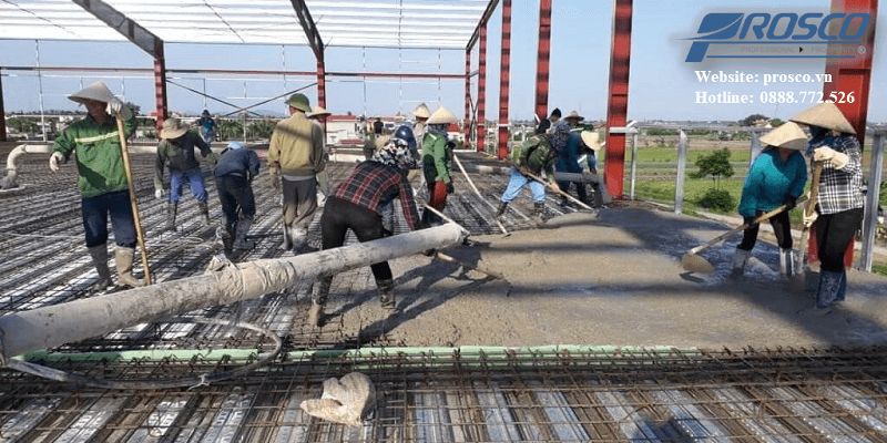 Tấm lợp kim loại trong thi công sàn liên hợp